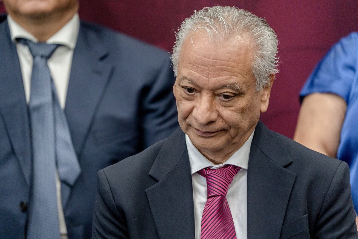اعتقال رئيس شركة بيميكس السابق فيكتور رودريغيز في العاصمة المكسيكية