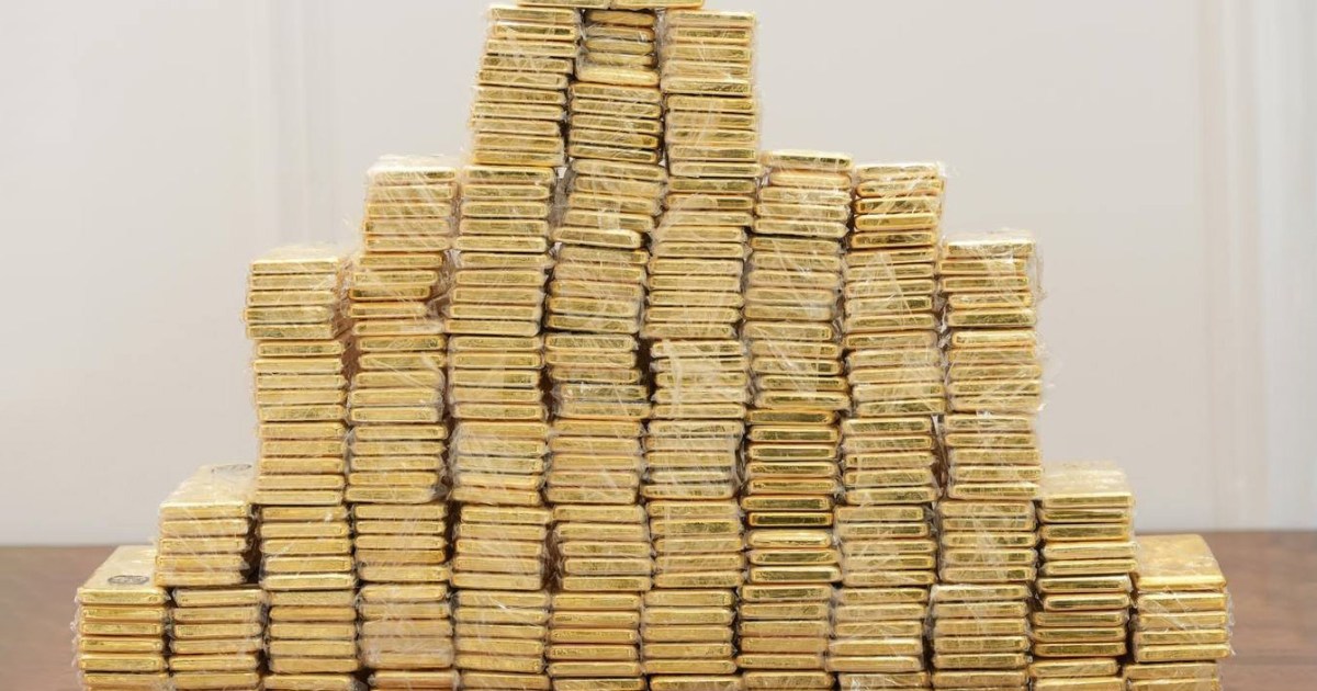 العراق يسترجع 375 كيلوغراماً من الذهب في قضية فساد تطال وزارة النفط