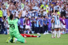 الأرجنتين وإنجلترا تضمنان مقاعدهما في نصف نهائي كأس العالم 2026