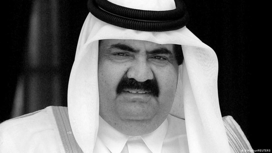 قطر تودع باني نهضتها.. وفاة الشيخ حمد بن خليفة آل ثاني