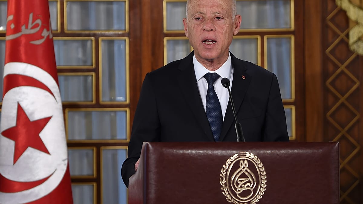 تونس تواجه أزمة مياه حادة وسعيّد يحمّل “أطرافاً مدبّرة” المسؤولية