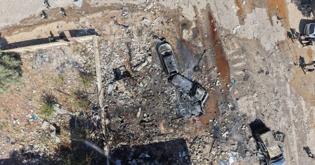 انفجار سيارة ذخيرة في بنش بإدلب يسفر عن 5 قتلى و8 جرحى